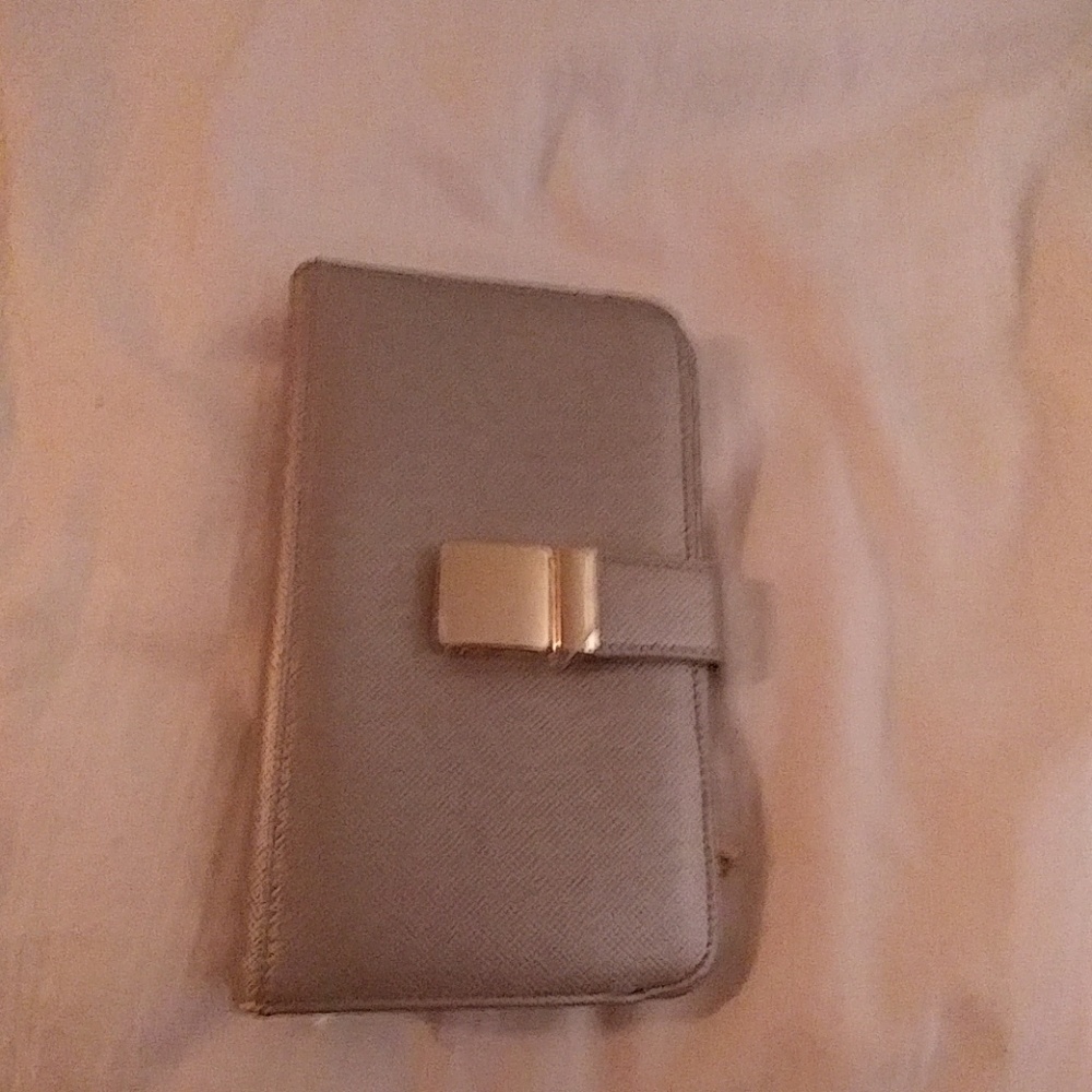 Ivanka Trump Ashleigh Wallet